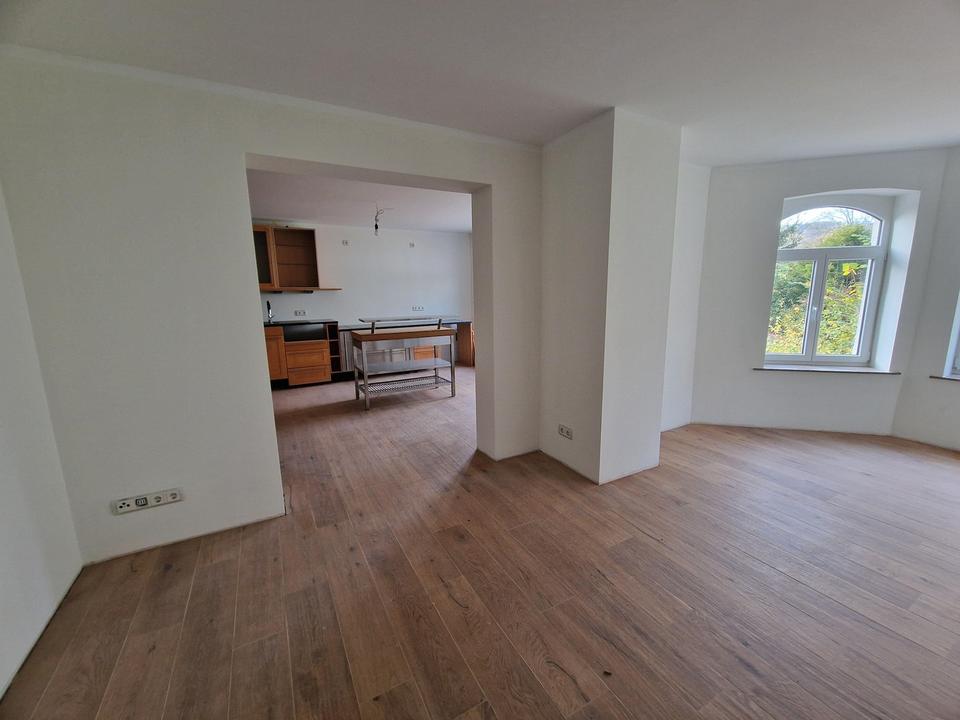 Terrassenwohnung in kernsanierter Villa in Detmold – Bild 4