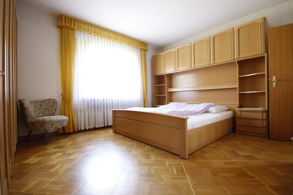 Provisionsfrei: Ostseenahes EFH/ZFH mit 212 m2, 1.347 m2 eigenem Grundstück & 4 Garagen – Bild 16