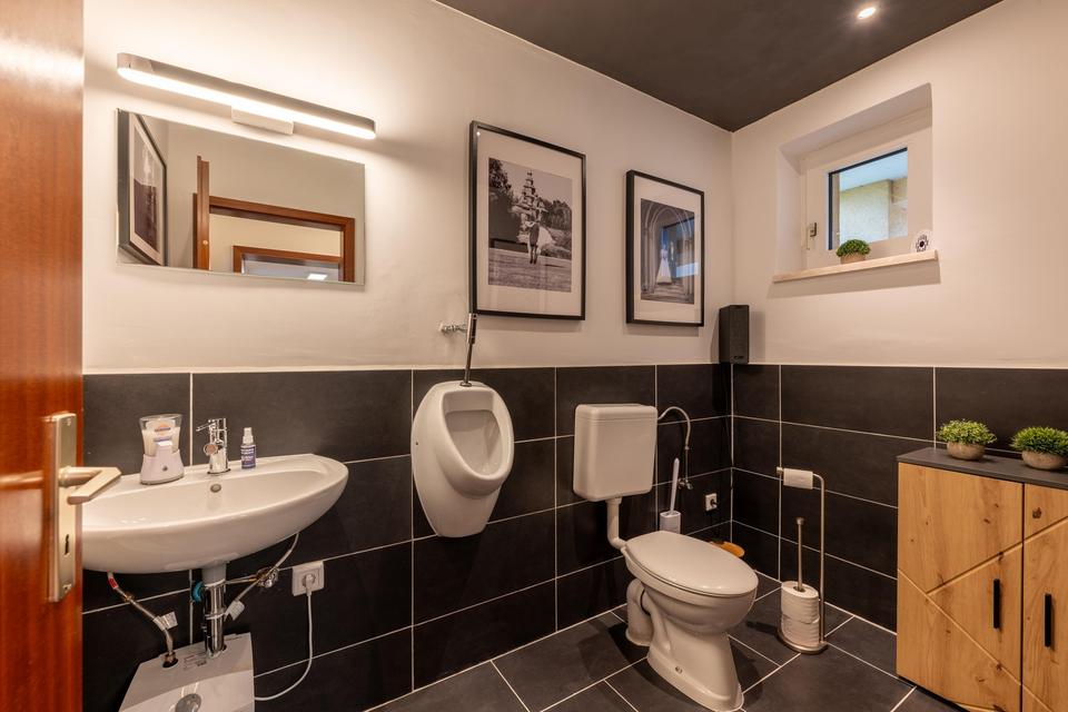 PROVISIONSFREI! Haus mit Einliegerwohnung, PV & Top-Lage am Ende der Straße – Bild 17