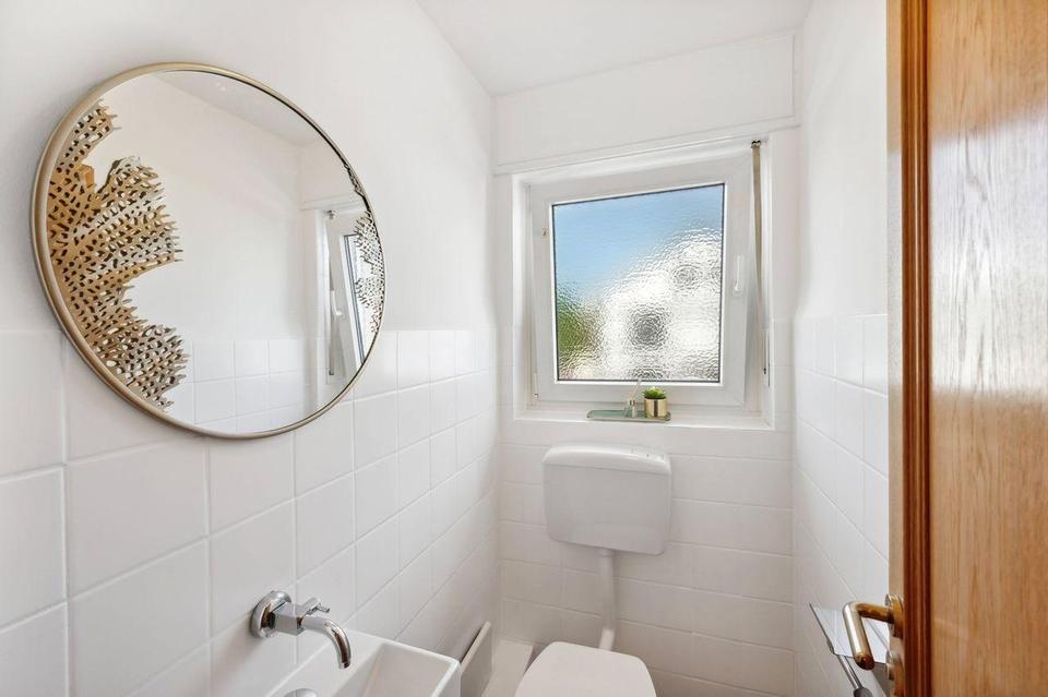 Traumhafte Helle Wohnung mit zwei Balkonen in ruhiger Lage – Bild 7