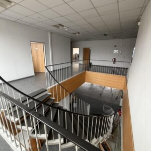 638 qm bezugsfertige Büro-/Seminar-/Konferenzfläche nach Wunsch Zzgl. Logistikhalle