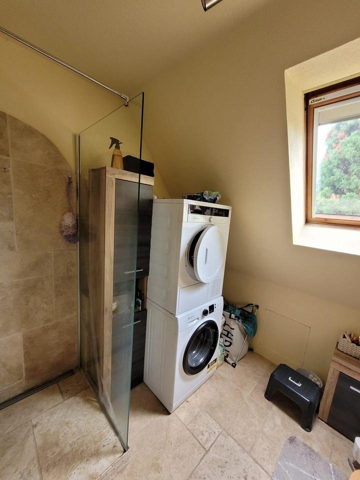 2 ZKB Dachgeschosswohnung in Ortskernlage mit Blick auf die Weinberge – Bild 10