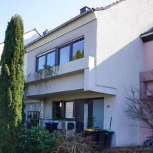 Reihenhaus provisionsfrei von privat - renoviert und bezugsfertig