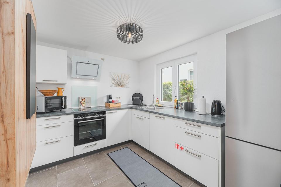 Wunderschönes Einfamilienhaus in Filderstadt Plattenhardt. Vollmöbliert, 3 Schlafzimmer – Bild 6