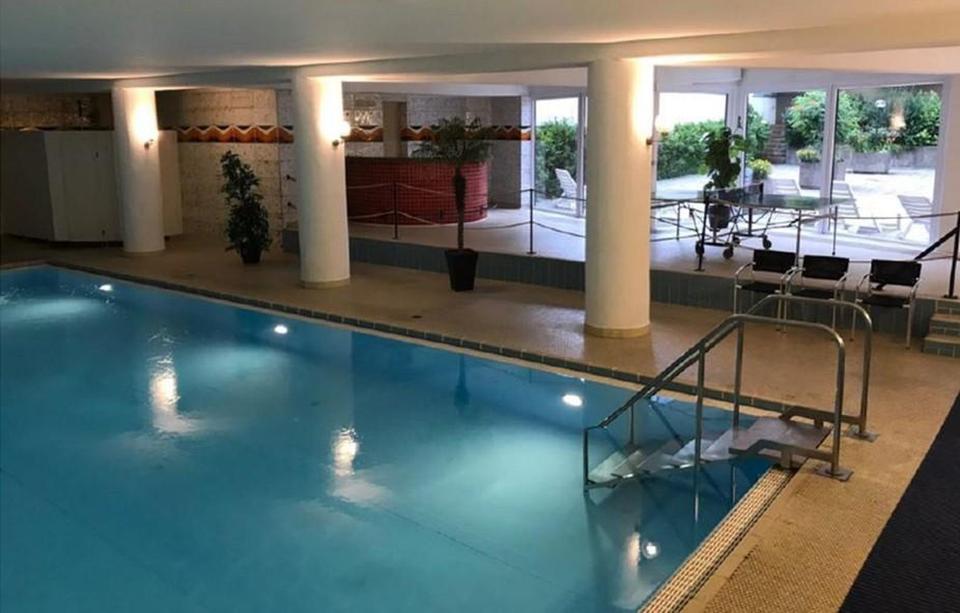 3-Zimmerwohnung am Bodensee mit Küche, Balkonen und Schwimmbad – Bild 2