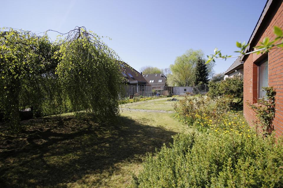 Provisionsfrei: Ostseenahes EFH/ZFH mit 212 m2, 1.347 m2 eigenem Grundstück & 4 Garagen – Bild 8