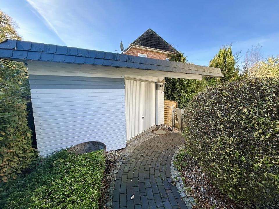 Zweifamilienhaus mit Gartenidylle in Spielstraßenlage – Bild 10