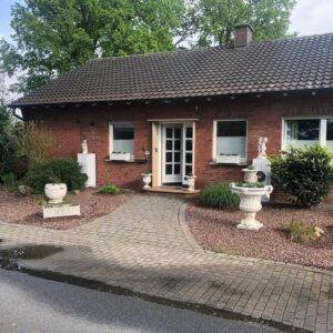 Freistehender Bungalow mit Einliegerwohnung in ruhiger, zentraler Lage von Nottuln-Appelhülsen