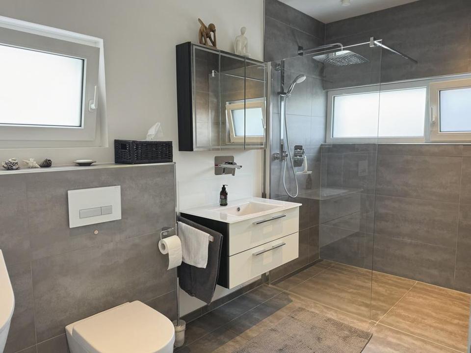 Traumhaftes Einfamilienhaus mit individueller Architektur in Kirrlach! – Bild 9