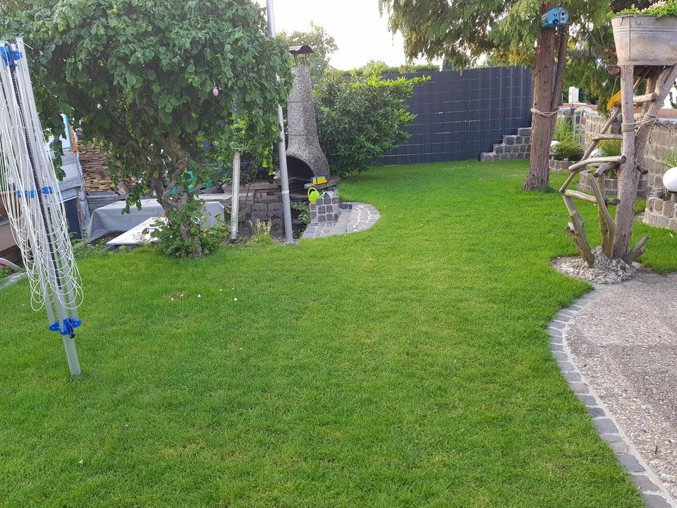 Charmanter Reihen-Bungalow mit Garten in verkehrsberuhigter und familienfreundlicher Wohnlage – Bild 5