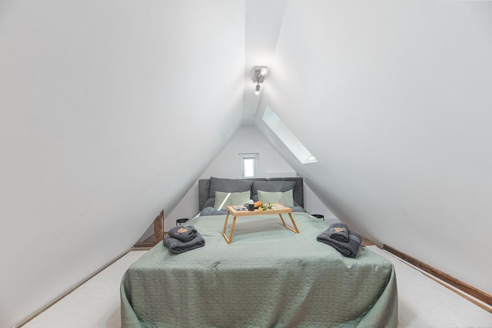 Wunderschönes Einfamilienhaus in Filderstadt Plattenhardt. Vollmöbliert, 3 Schlafzimmer – Bild 8