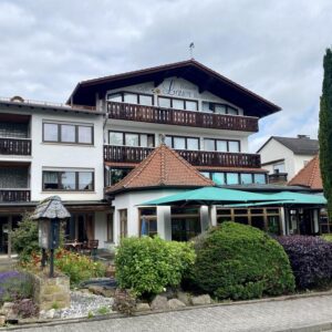Historisches Restaurant und Pension direkt am Kurpark und Therme