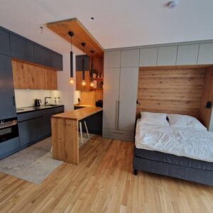 Voll möbliert - Luxus-Wohnung in bester Lage direkt am Pasinger Bahnhof