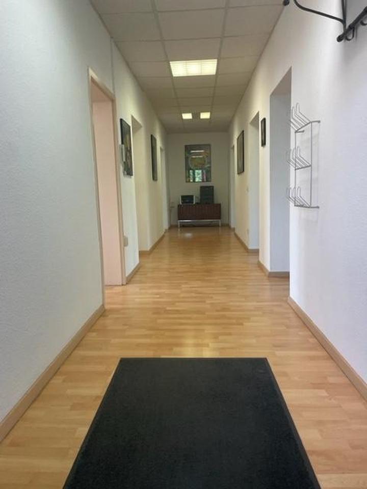 Beste Lage Leinfelden - kleine Einheit / Büro 196 m2 (evtl. teilbar 80 -120 m2) – Bild 3