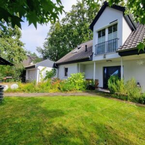 Freistehendes Einfamilienhaus im grünen Schöneiche