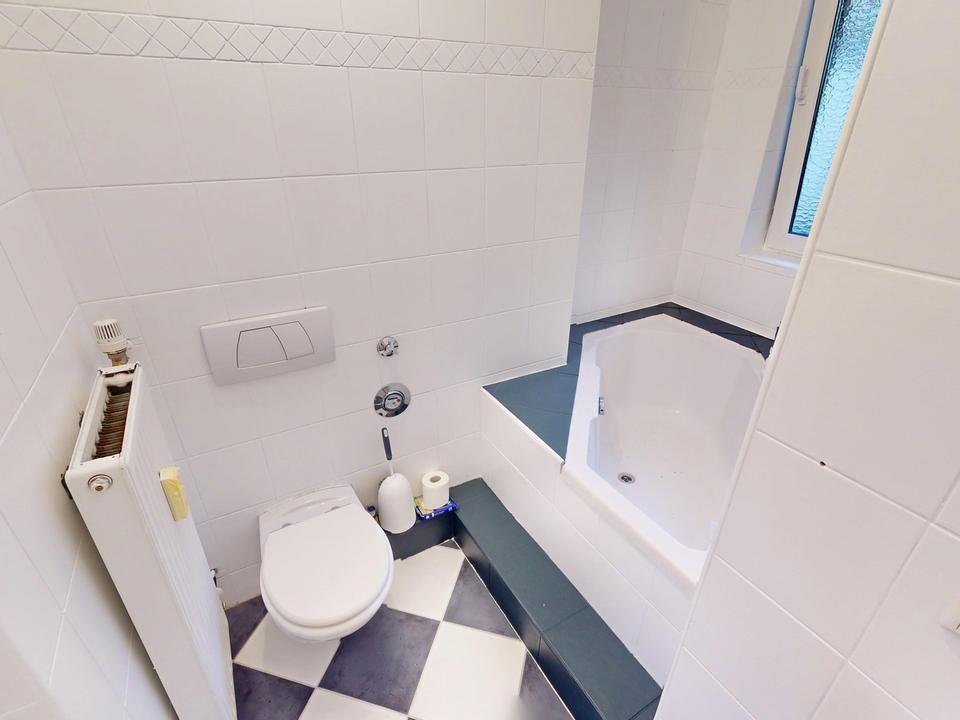 Charmante, frisch renovierte 2,5-Zimmer-Whg. mit Balkon – ruhig gelegen am Rand des Schanzenviertels – Bild 5