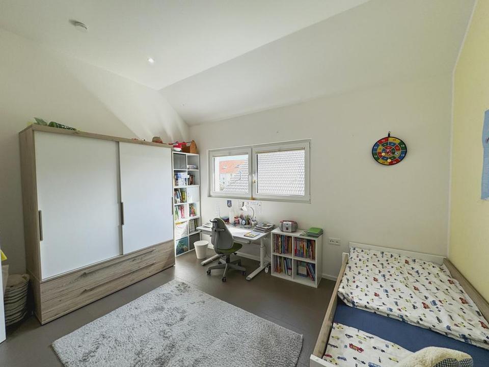 Traumhaftes Einfamilienhaus mit individueller Architektur in Kirrlach! – Bild 16