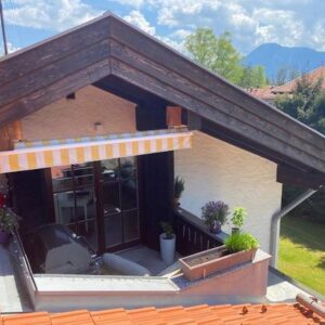 Exklusive 3-Zi-Dachgeschosswohnung mit Dachterrasse in Bad Wiessee