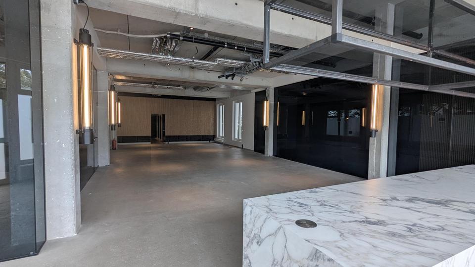 Stilvolle Praxis-, Studio- oder Ausstellungsfläche in Top-Lage Berlin Prenzlauer Berg – Bild 2