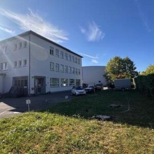 Beste Lage Leinfelden - kleine Einheit / Büro 196 m2 (evtl. teilbar 80 -120 m2)