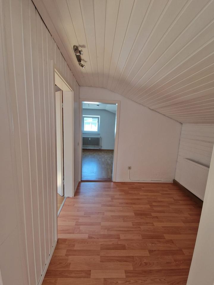 Attraktive, gepflegte 2.5-Zimmer-DG-Wohnung in Sontheim / Stubental – Bild 11