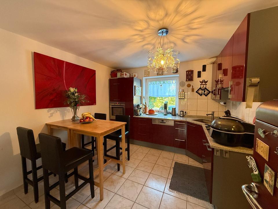 Charmantes Reihenmittelhaus mit Garten, Garage - Ruhige Lage in Dachau