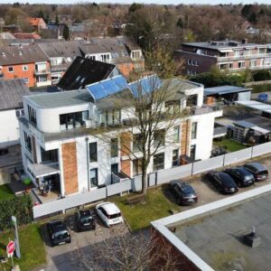 TOP: 4-Zi. Maisonette (ca. 110 m²) mit Garten, Terrasse & Carport