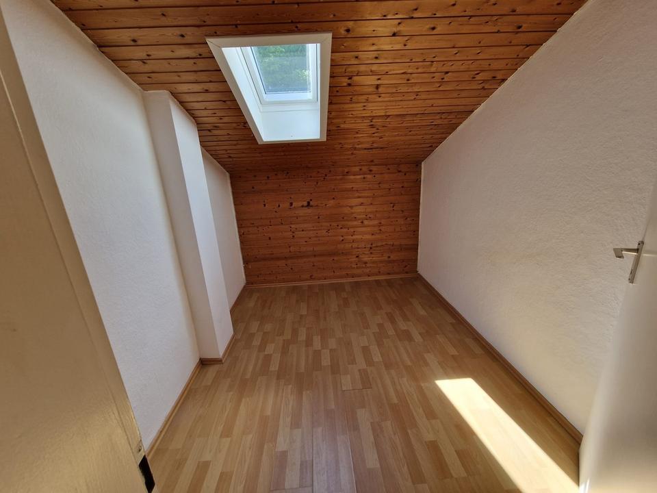 Attraktive, gepflegte 2.5-Zimmer-DG-Wohnung in Sontheim / Stubental – Bild 10