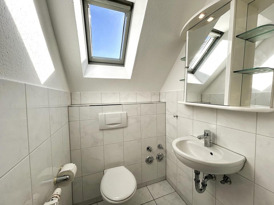 Zweifamilienhaus mit Gartenidylle in Spielstraßenlage – Bild 22