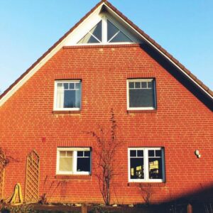 Schöne Doppelhaushälfte Niedrigenergie in Fredenbeck