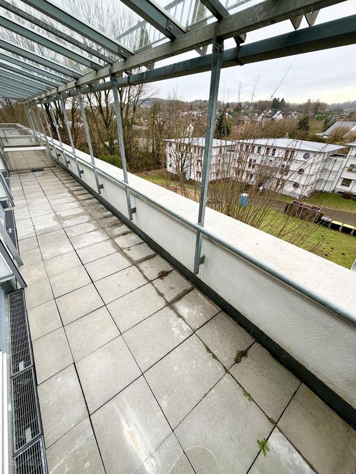 100qm Penthouse in Hillegossen mit Blick in die Sieker Schweiz – Bild 4