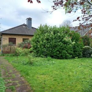 EFH von 1979 mit Keller & Garten, beste Wohnlage Nähe "Knoops-Park"- Provisionsfrei von PRIVAT