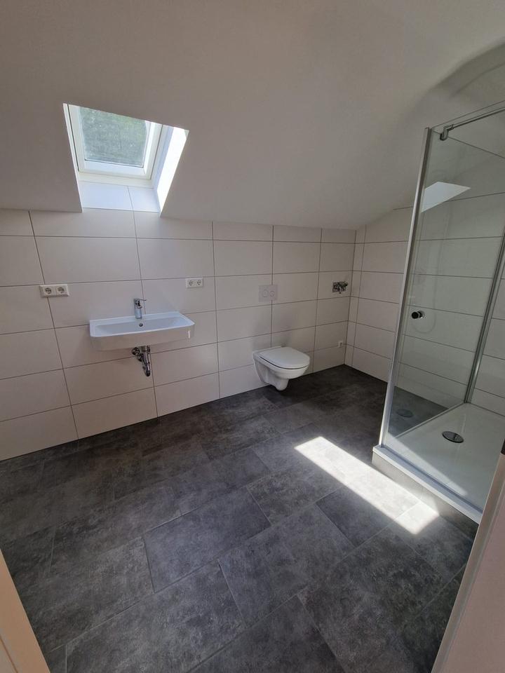 Attraktive, gepflegte 2.5-Zimmer-DG-Wohnung in Sontheim / Stubental – Bild 4