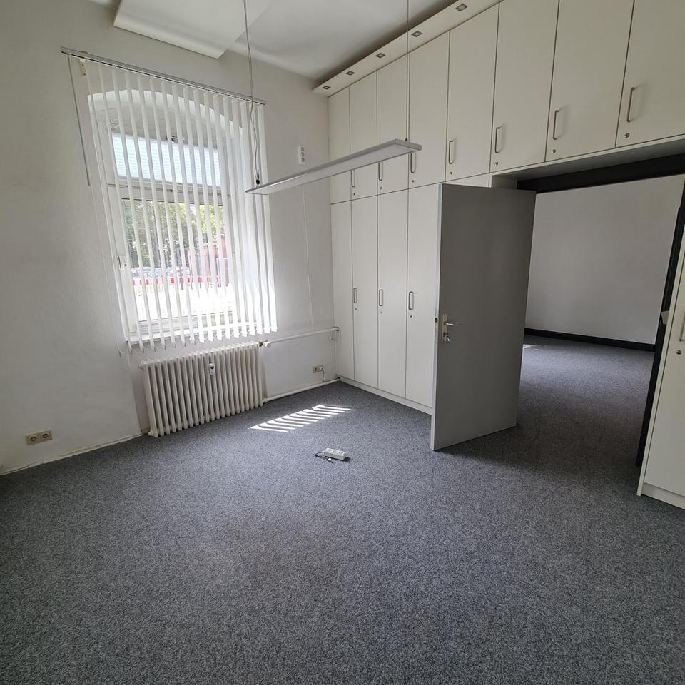Büro ebenerdig, ruhig, Option auf 2 Pkw - Stellplätze – Bild 26