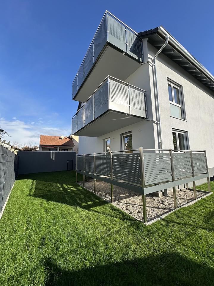Wow !! 3 Familienhaus + Lift+ Garagen +Keller+Stellplätze – Bild 12