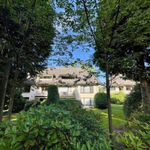 Provisionsfrei - Toplage in Blankenese - ruhig, grün, modernisiert