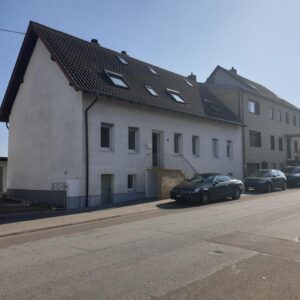 Provisionsfrei! 4-Familienhaus in Neunkirchen – frisch renoviert, sofort nutzbar