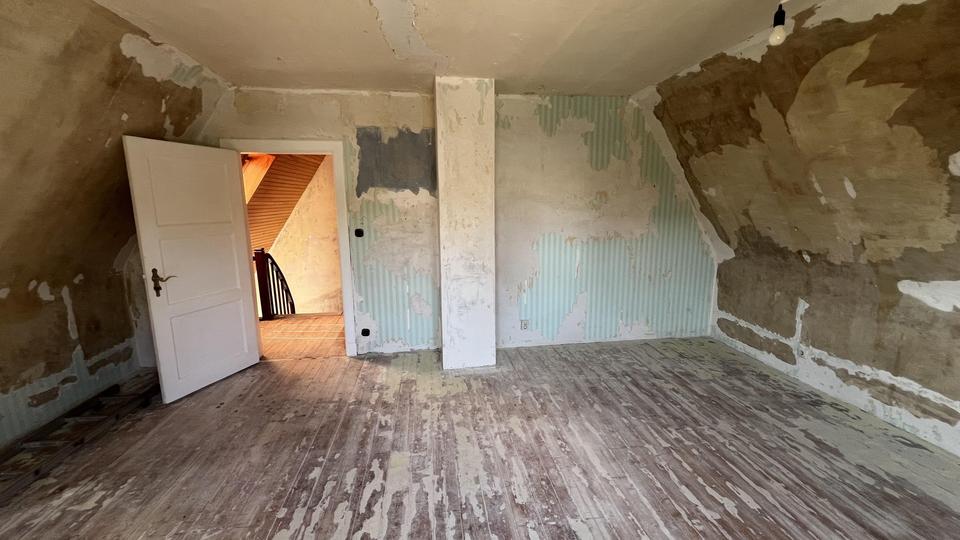 Sanierungsobjekt in Hamburg-Meiendorf - Gestalten Sie ihr Traumhaus für 2 Generationen – Bild 28