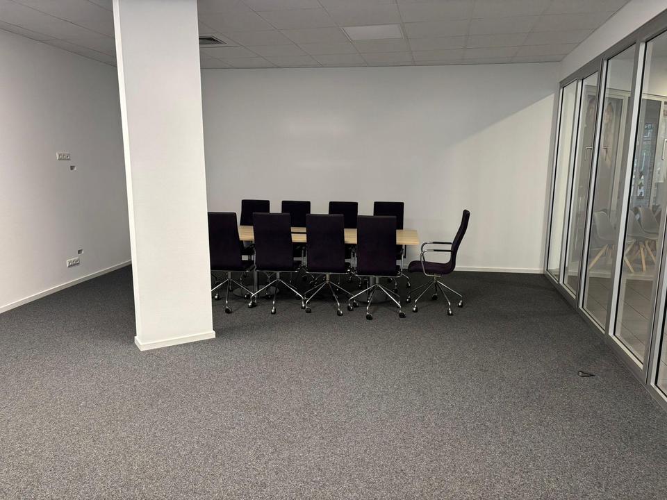 Büro oder Gewerbe Einheit (100qm 50qm oder 70qm) in Zeven zu vermieten – Bild 9