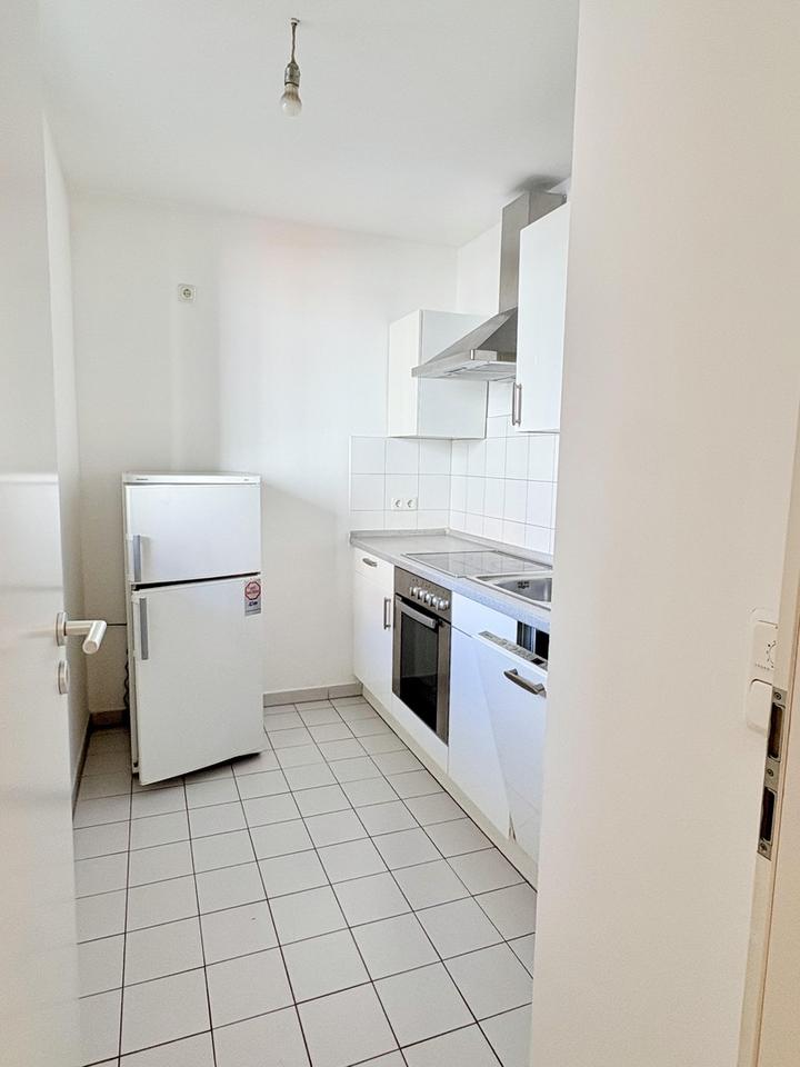 Terrassen 2-Zimmer-Wohnung/möbliert, zentral und ruhig mit Wohlfühlcharakter in Laim – Bild 6