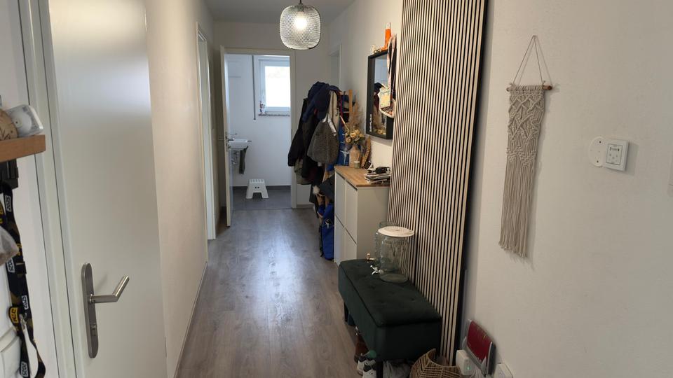 Moderne 3,5-Zimmer-Maisonette mit Garten, Einbauküche & Wohlfühlklima – Bild 5