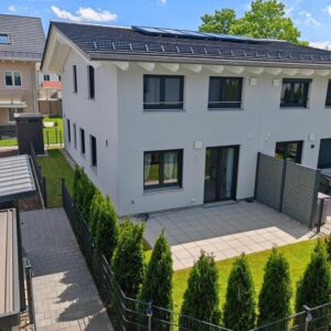 DHH - Naturnah wohnen. Zukunftssicher bauen. Stadtnah leben.