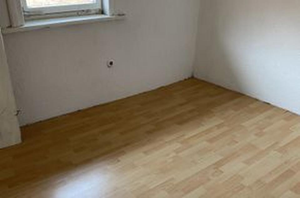 Sarstedt-Hotteln, Haus für große Familie; leerstehend,FESTPREIS !!! nur 169.000,- € – Bild 5