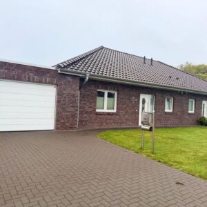 Provisionsfrei Gepflegte Doppelhaushälfte in ruhiger Lage von Saterland-Ramsloh