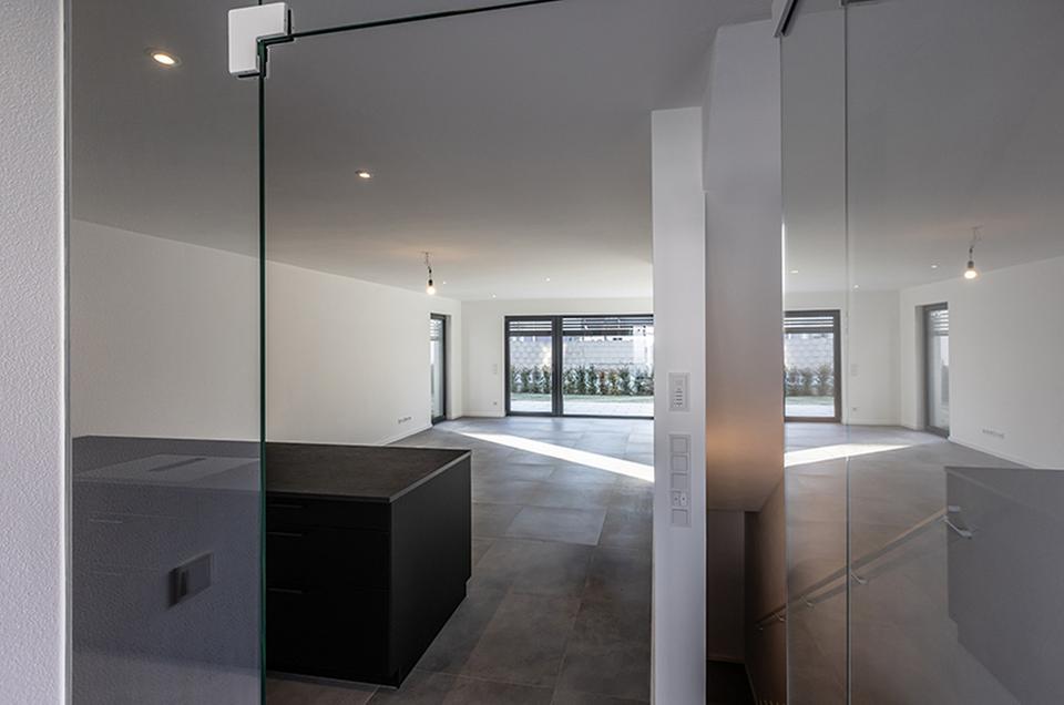 Stilvolle Neubau-Doppelhaushälfte in Gerolfing – Bild 5