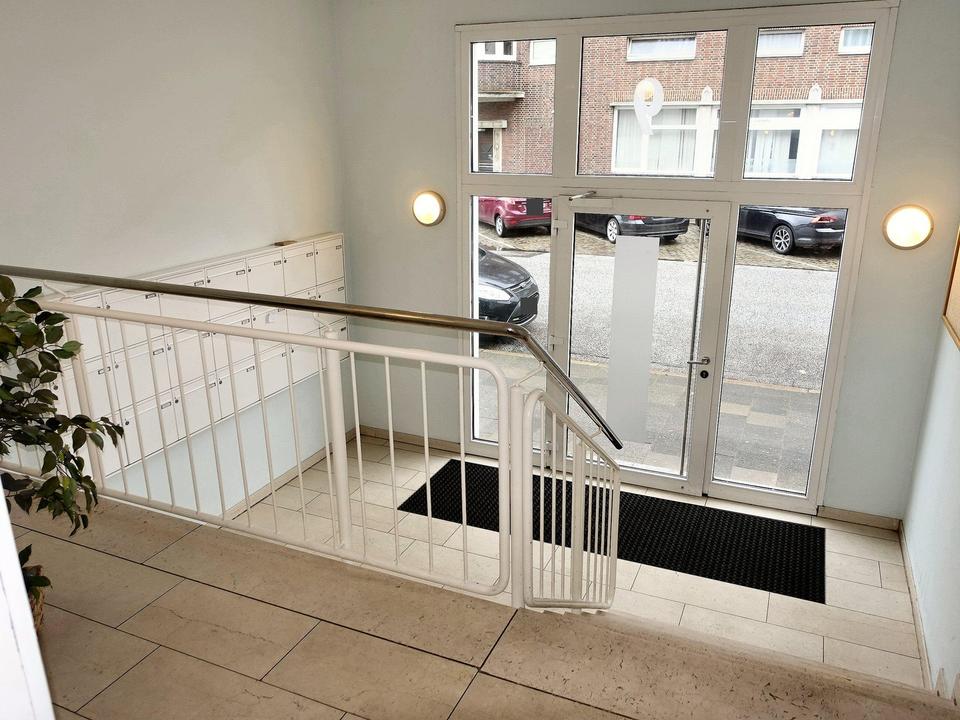 Schöne 3-Zimmer Wohnung mit Einbauküche und Balkon – Bild 10