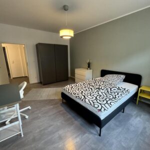 4-Zimmer Wohnung mit laufendem WG-Konzept und attraktiver Rendite von 5,4%