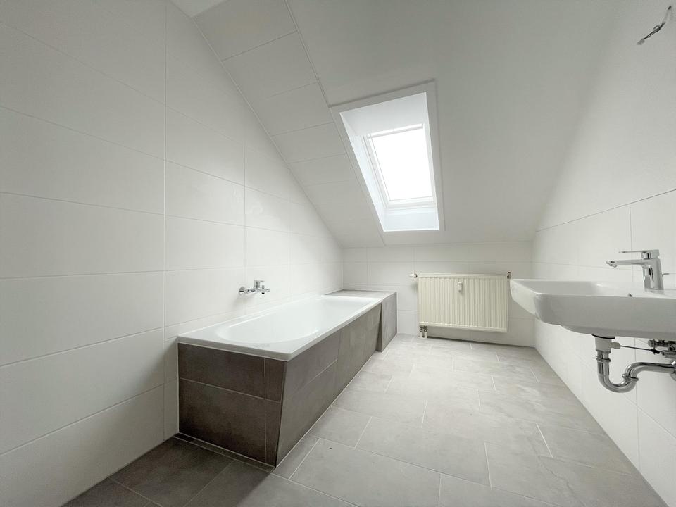 Wunderschöne Dreiraumwohnung mit toller Aussicht – Bild 7