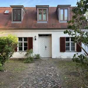 Einmaliges Einfamilienhaus in bester Innenstadlage, denkmalgeschützt mit Gartenanteil