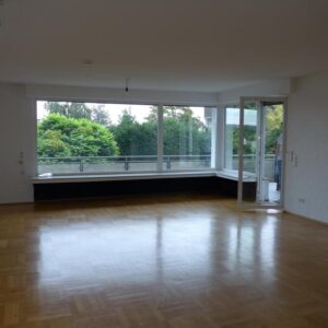 Witten-Bommern: grosses Haus mit großem Grundstück zu vermieten